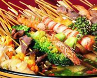 怎樣給你的麻辣燙店選擇一個好的麻辣燙展示柜